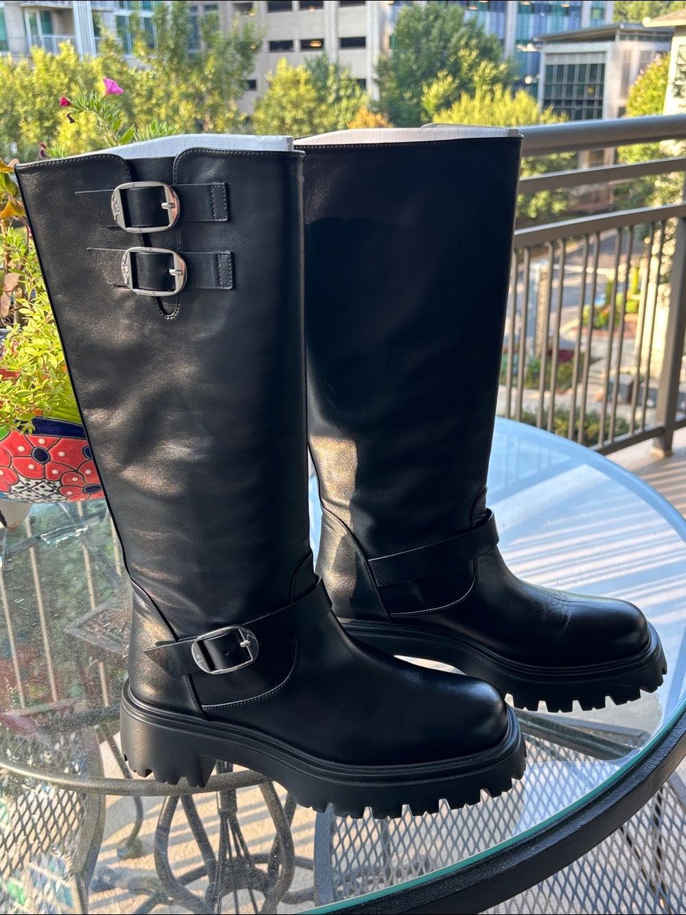 NWT Stuart Weitzman Black Soft Calf Leather Emerson Buckle Moto Boots Size 7.5